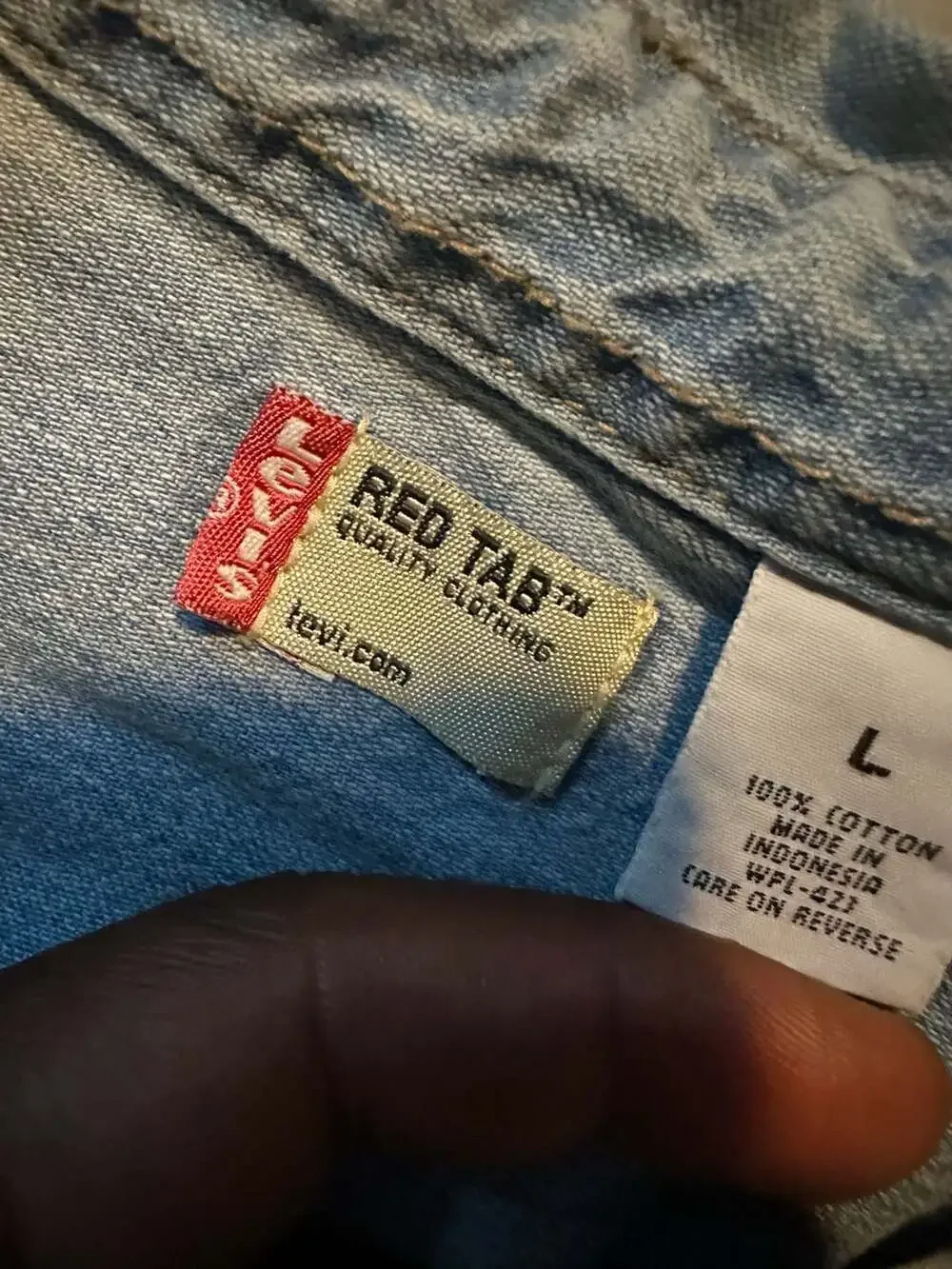 Levi's Red Tab Men's Long Sleeve Denim Button-Down Shirt